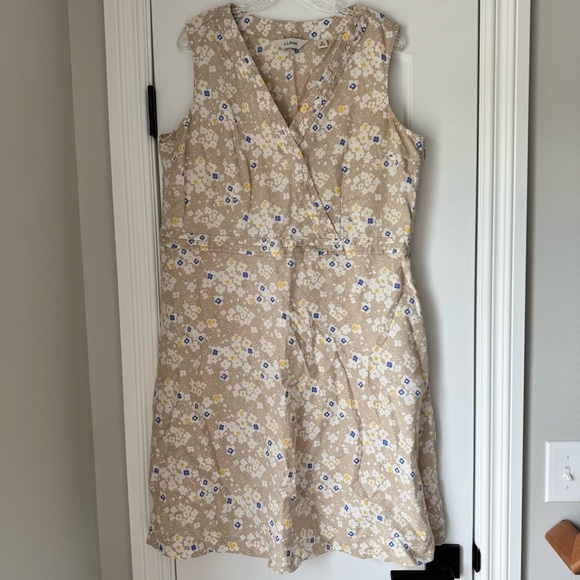 LL Bean Linen Blend Faux Wrap Floral Shift Dress - Picture 1 of 8